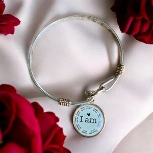 Silver and Gold 'I Am' Scripture Bracelet Like new